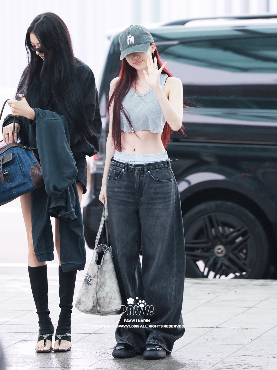 pavv_0815's tweet photo. 260715 

#미야오 #MEOVV #나린 #NARIN https://t.co/K23mS7XhWc
