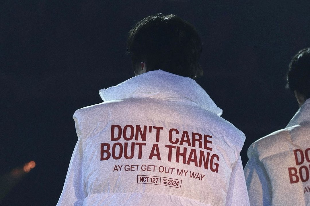 xneojunx's tweet photo. 𝘿𝙊𝙉’𝙏 𝘾𝘼𝙍𝙀 𝘽𝙊𝙐𝙏 𝘼 𝙏𝙃𝘼𝙉𝙂. https://t.co/2Wgp8RF8ty