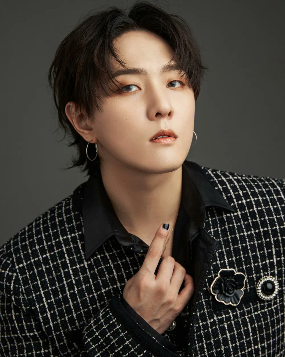 mielovesiKON's tweet photo. The only face I won't get tired to look at. ILYSM.. https://t.co/K4R6WdDESw