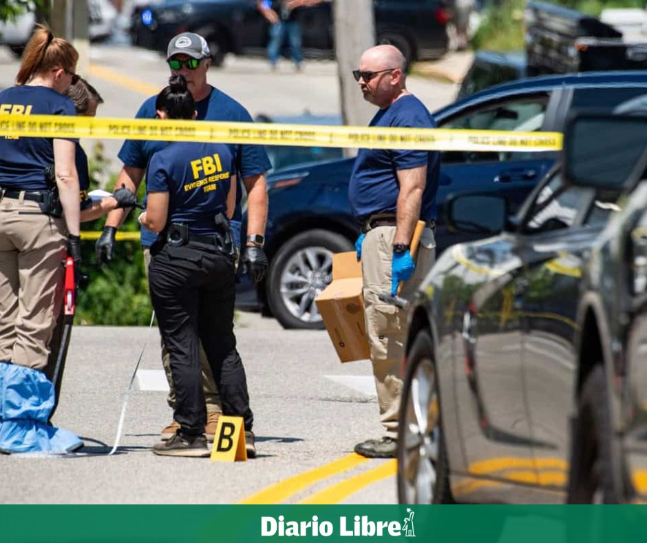 DiarioLibre's tweet photo. 🇺🇸 | #DiarioLibreUSA | Administración Trump ordena al ICE suspender la mayoría de detenciones de vehículos tras dos tiroteos
🔗https://t.co/i9PHZPUtws

#DiarioLibre #DonaldTrumo #ICE #Tiroteos #Detenciones #Migración https://t.co/FNC4z4kPCL