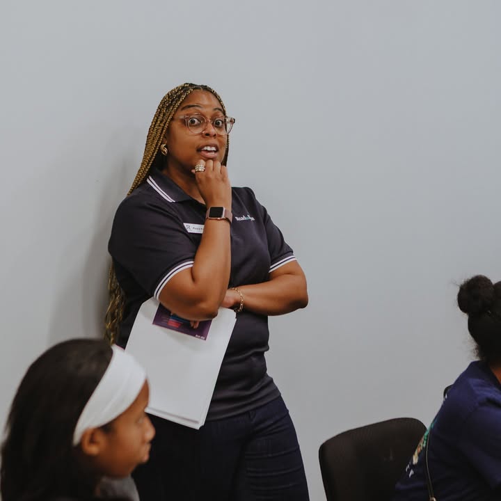 roadtohire's tweet photo. As a proud member of the Crescent Coalition, Road to Hire was excited to attend the Beating the Odds Summit, where organizations from across Charlotte came together to equip students with the knowledge, resources, and connections to thrive in college and beyond!

#RoadtoHire https://t.co/1L2p78AAGt