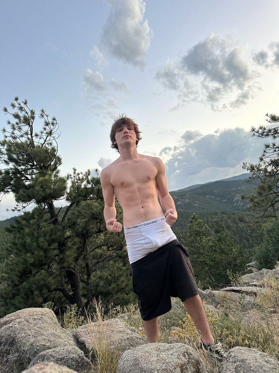 jeradcarrierbts's tweet photo. https://t.co/8227GqOjvt