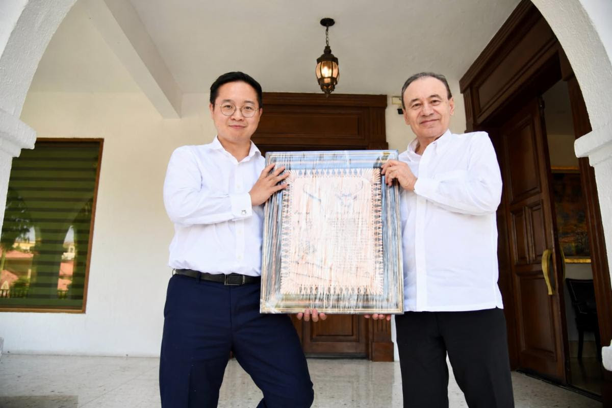 MesaCancun's tweet photo. Gobernador Durazo atrae proyectos de inversión extranjera; visitan Sonora empresarios de Singapur

https://t.co/QWgBRdM0GG https://t.co/suaAzh8Jas