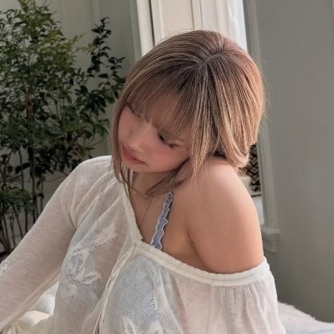 LA LISA 𝑜𝓇𝒷𝒾𝓉 tweet media