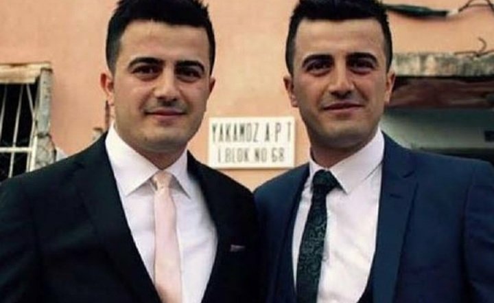 mhtprgel's tweet photo. İki yiğit Adanalı aslanlar Ahmet ve Mehmet Oruç, şehit kardeşler. 

#15temmuzşehitleri https://t.co/x5MSfXBOeB