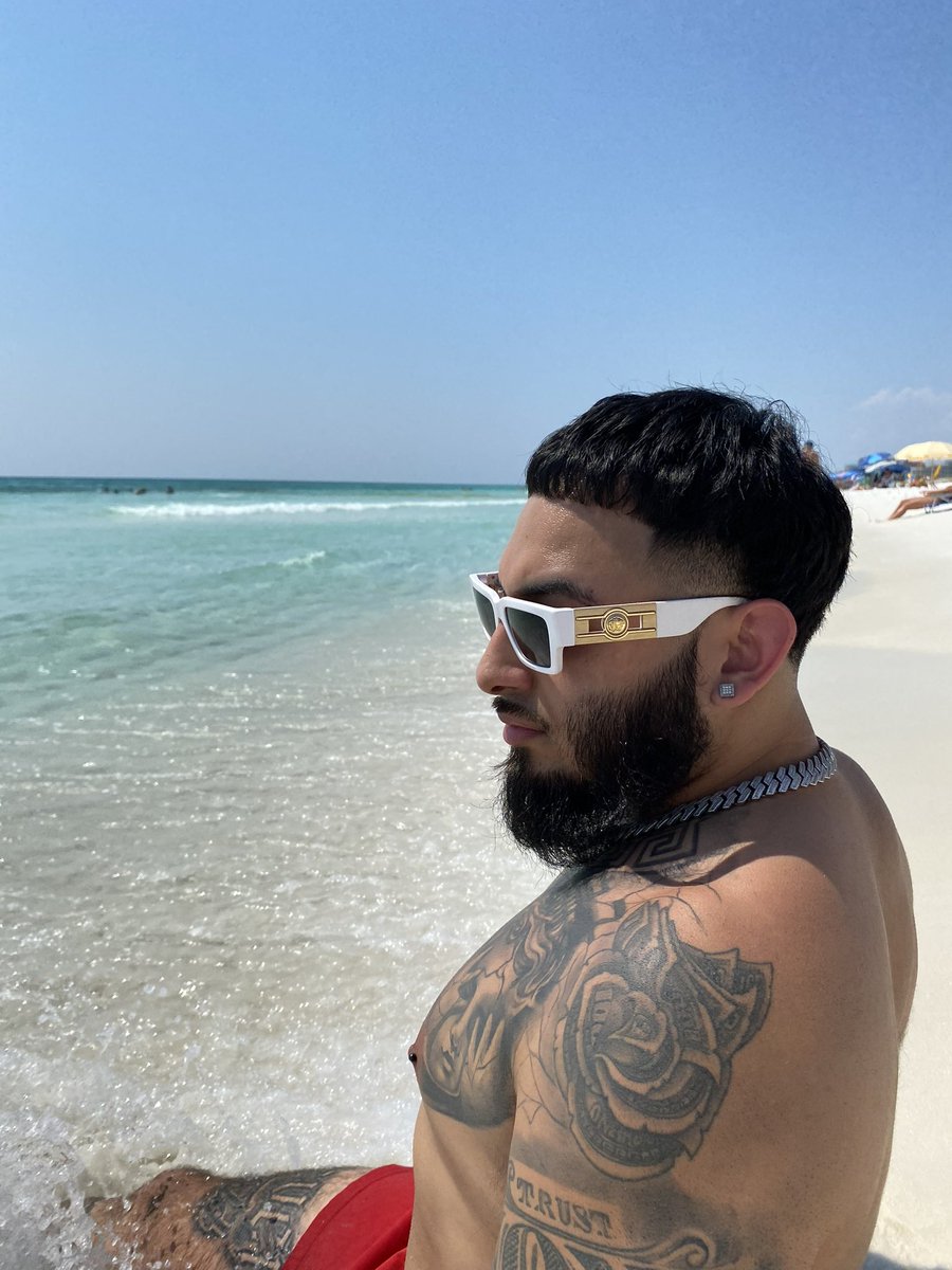 Gutta_ByNature's tweet photo. Alexa, play LETS GET AWAY - T.I 

Destin, FL📍 
#explore #fyp https://t.co/SxjOeShbM2