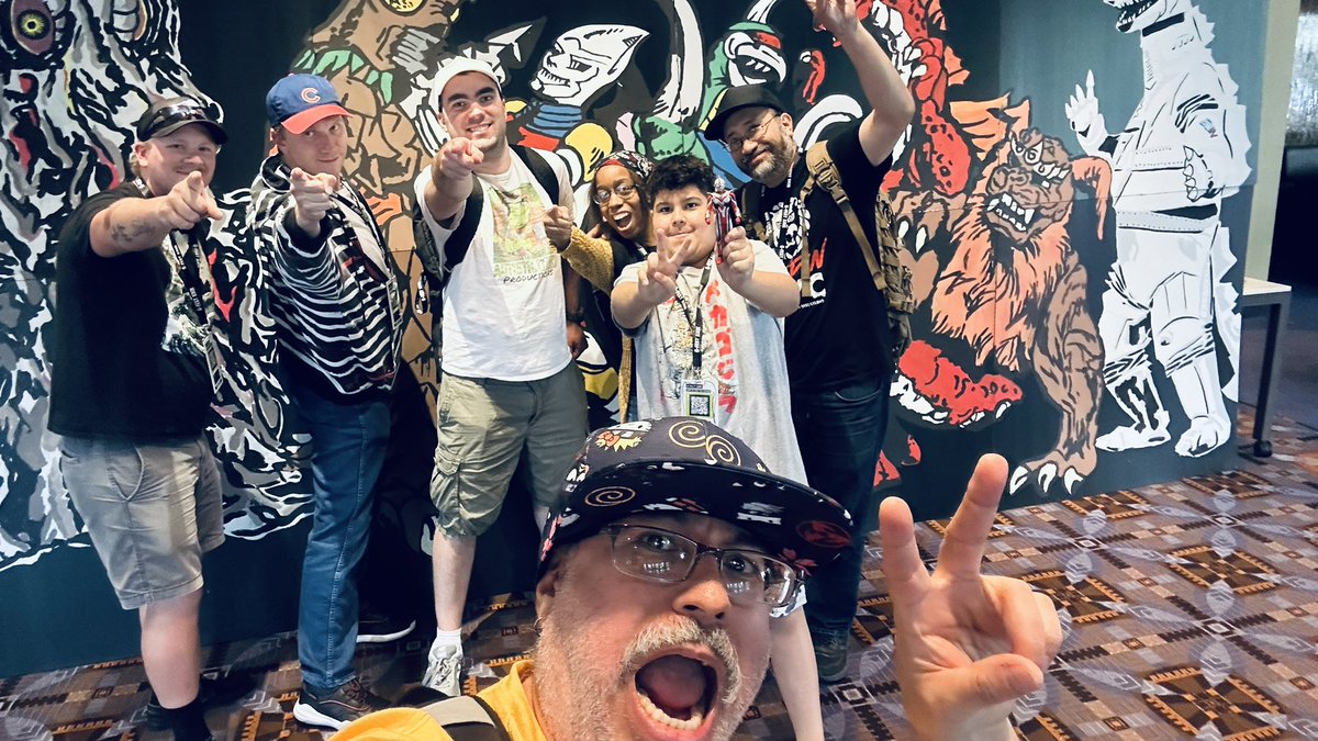 spazecraft's tweet photo. Today, 2 years ago in #Chicago. #gfest #allanhenry #ultramanzett @KiyotakaTaguch @KaijuKim #Kiyotakataguchi #ultraman #godzillafestival #gfest2024 #gfest24 @SizemicStudios #kingkong #godzilla #godzillaxkong #scarking #skarking #tokusatsu #sofubi #godzillafandom @GojiFranklin123 https://t.co/xdTwoj98mS