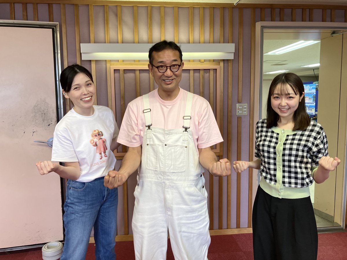 kbs_mori's tweet photo. #となもり 水曜日始まります🌟

今日のとなりの国民調査は…
【夏を乗り切るハッスルレシピはありますか？】🧑‍🍳

みんなでハッスルポーズ💪

#となもり で X ポストやメッセージ
たくさんお待ちしております！

📨 https://t.co/IayZOEEs3W
📬 mori@kbs.kyoto https://t.co/Cnt7kZTJky