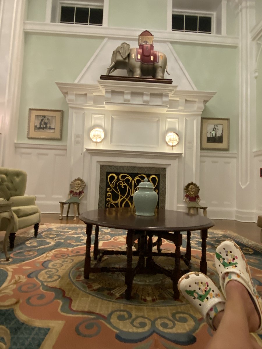 Disney Clips Guy tweet media