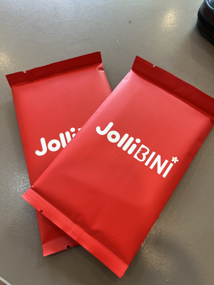 adeiazo01's tweet photo. Naka plan na ang Breakfast, Lunch at Dinner ko today. Mapurga napud ta ani bai!

#JolliBINI https://t.co/1qWb6ObrI9
