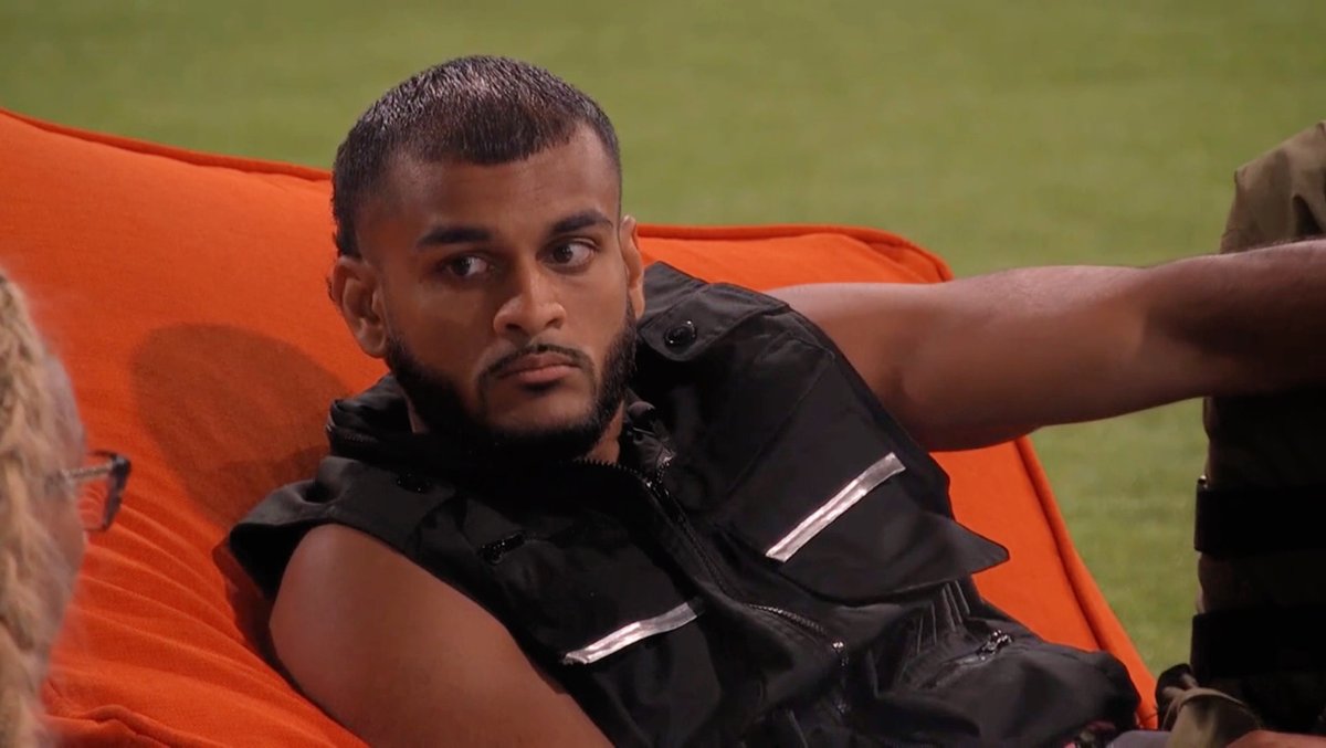 89razorskate20's tweet photo. ⏳WEEK 1, REPOST &amp; LIKE If You’re Team YASH! #BB28 https://t.co/sMtaDjB462