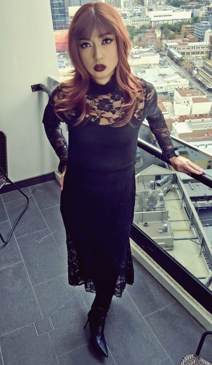 ozbattlechick's tweet photo. Just me the Goth Girl today. It fits my mood.
#ozbattlechick #ozbattlechickcosplay #outofcosplay #notincosplay #gothic #gothicstyle #gothicdress #gothicgirl #blackdress #blacklacedress #leatherboots #overthekneeboots #gothicfashion https://t.co/HYWR15Kum0