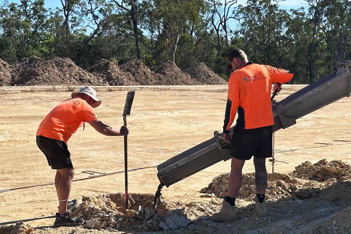 PlantiInc's tweet photo. This is a phase two expansion project for our Australian partner. The foundation work and concrete pouring are currently underway.
Regarding quality and stability, our partner emphasizes: "These are the core priorities we always put first."

https://t.co/61lzUs9vo8 https://t.co/MULZrWBAE4