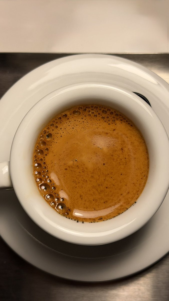 a_blli's tweet photo. جعلني من فوق ظن الظنون الخايبه
لا أخيّب بي رفيق — ولا أفرّح بي عدو https://t.co/oL8pG7FVrG