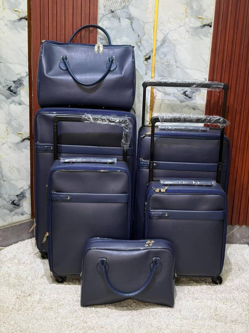 FatimaJiya3's tweet photo. Luggage 🧳 hardshell #295k
Smart leather luggage 🧳 #400k
https://t.co/mri5hRIvRv
WhatsApp 08180334254.
Kano State/Minna, Niger State,Nigeria 🇳🇬 https://t.co/NFv8VdEwZR