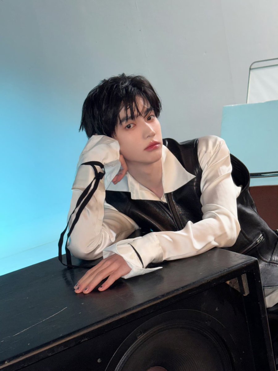 ZHANGHAOGLOBAL's tweet photo. [📸] 260715 — AND2BLE Weibo Update (1/2)

“HAO TO YOU💘”

🔗 https://t.co/zRPoymRTE0

#ZHANGHAO #장하오 #章昊 #ジャンハオ
#AND2BLE #앤더블 https://t.co/JVwDvqpxim