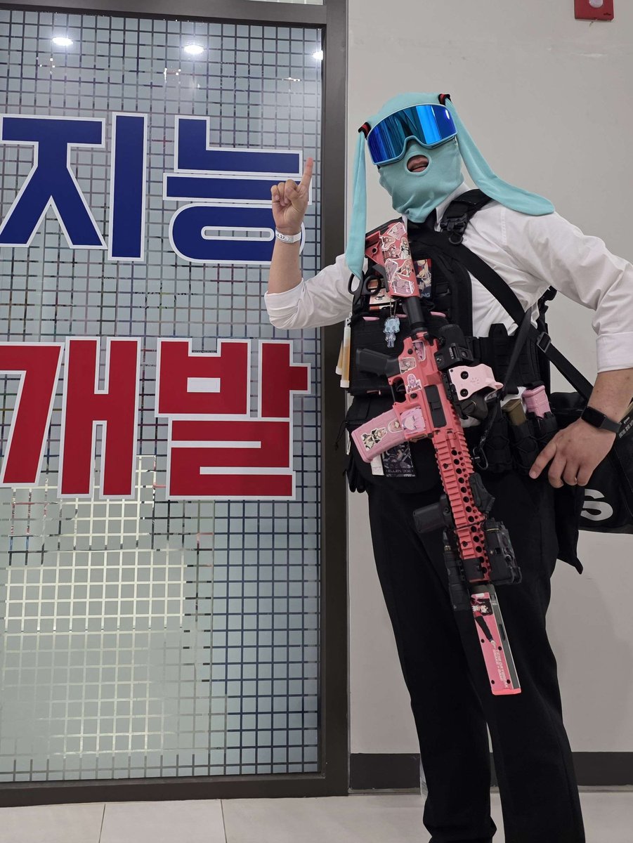 CUBENINGGEN's tweet photo. https://t.co/UM9L0sHkrm