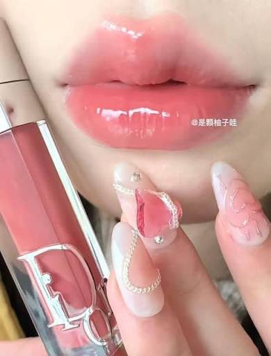 adaynak_'s tweet photo. ส่งต่อ Dior lip maximizer สี 009 intense rosewood kaa 
เหลือ98% 
800 bath 🤍from 1750 

#ส่งต่อdior #diorส่งต่อ #ส่งต่อเครื่องสําอางค์ #ส่งต่อลิป https://t.co/WjL0uWX66X