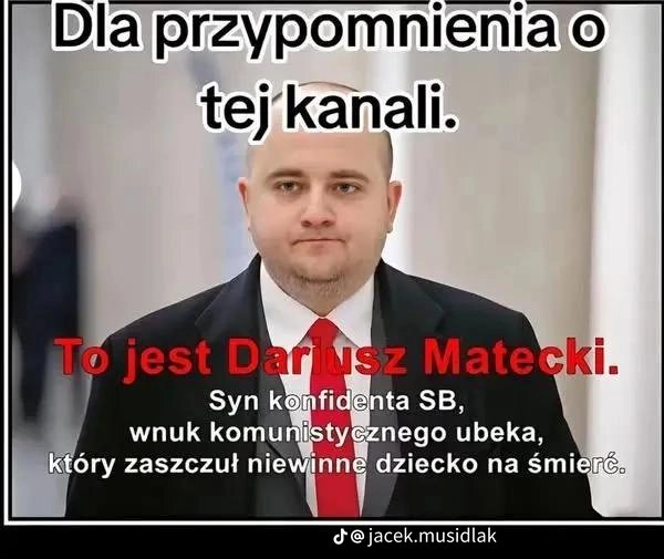 PiotrKess's tweet photo. @okiemtomkaw To jak on się zwraca do ojca i dziadka? https://t.co/NDnsoOnYol