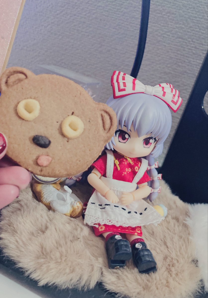 system_nya's tweet photo. エプロン付けたらもう全部メイド説 https://t.co/cfkXEuJlZc