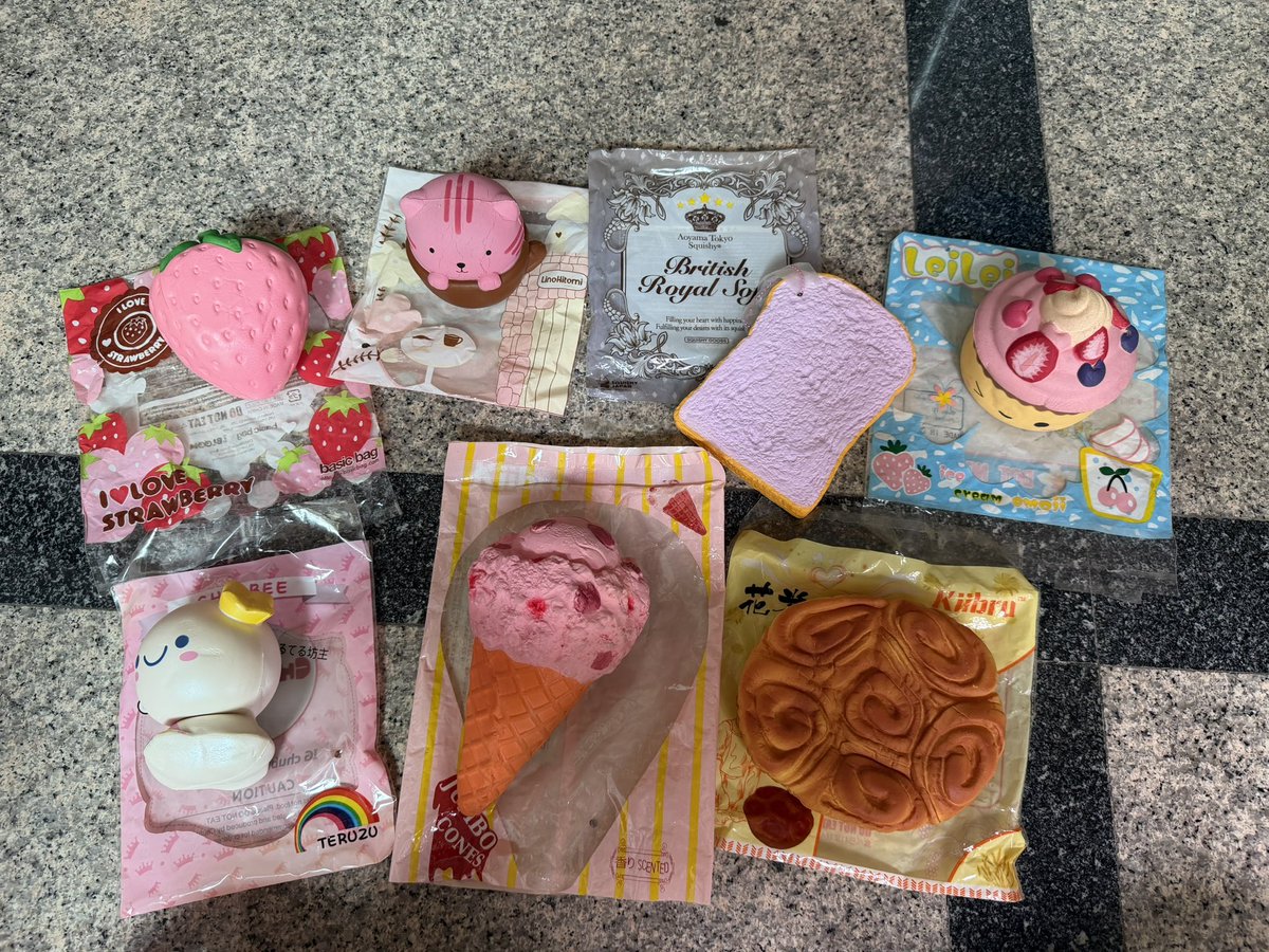 O15612's tweet photo. หาบ้านใหม่ให้น้องๆค่าา
#ตลาดนัดสกุชชี่
#สกุชชี่มือสอง
#ปล่อยสกุชชี่ https://t.co/m54KnRSpaS