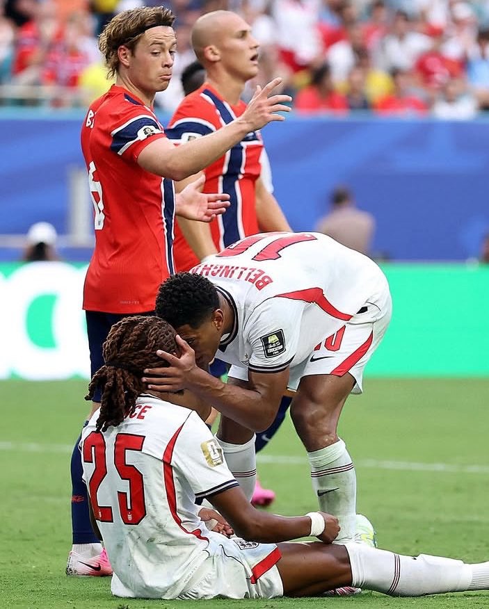 meowsarus's tweet photo. Jude will gag messi like he gagged patrick jane vs norway🙏 https://t.co/ZMmI29ZjYN