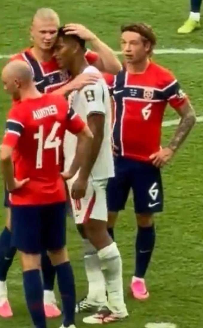 meowsarus's tweet photo. Jude will gag messi like he gagged patrick jane vs norway🙏 https://t.co/ZMmI29ZjYN