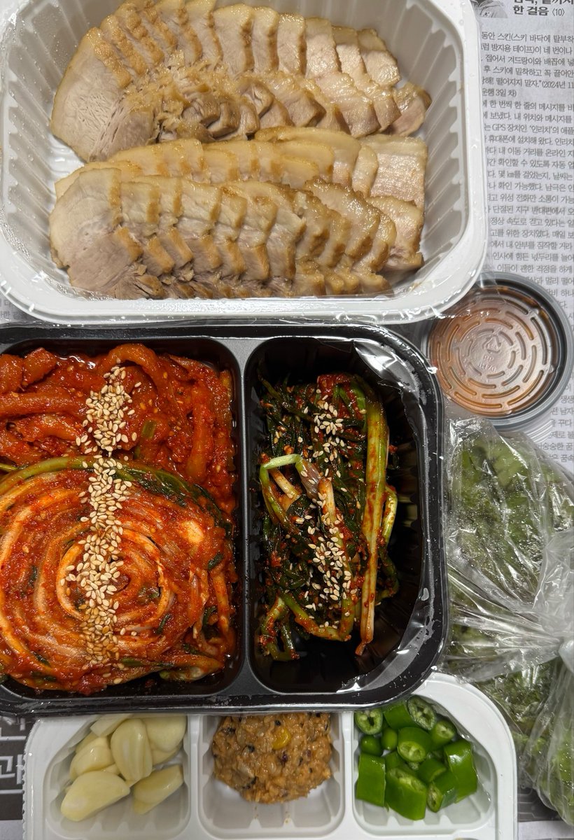 fooding_table's tweet photo. 보쌈 https://t.co/Ya5rRz6rOX