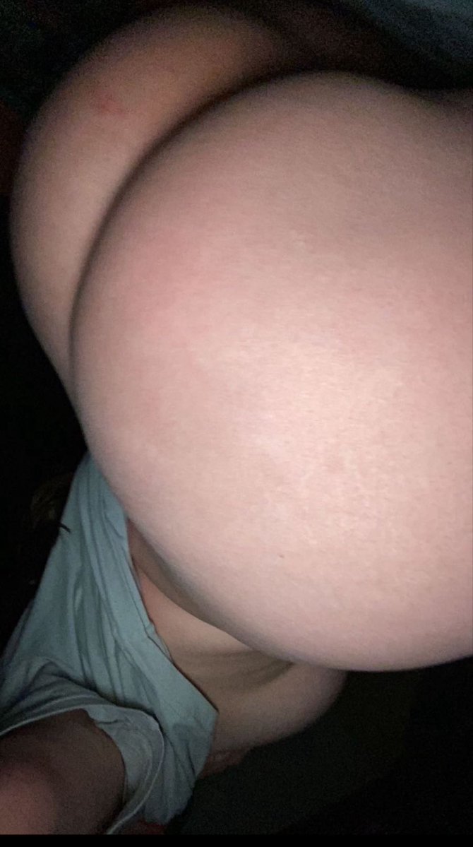 Daniela_hot_'s tweet photo. Ven y ábremelas 🫪💕
Coméntenme mis fotitos😔
#nsfwtwtًً https://t.co/9grdr5go0F