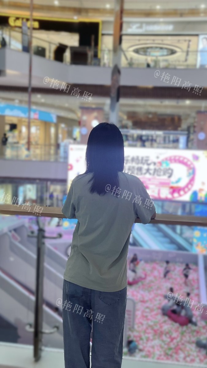 L2131345's tweet photo. 普普通通出门逛街 https://t.co/umjwOQZj2X