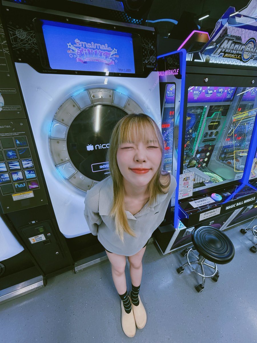 ao_viinx's tweet photo. ตั้งใจทำงานตั้งใจเรียนค้าบ🦋🎧🗝️

#VIINX #AOVIINX https://t.co/ljdYRBy5Gd