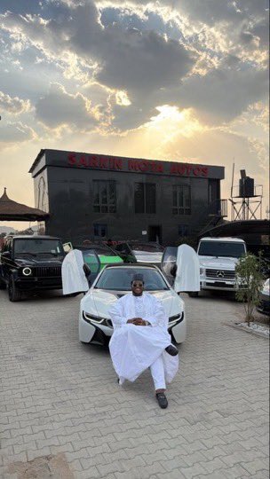 zaddy_life's tweet photo. Ya Allah Good morning and this is sarkin mota, i have never bought a car from him or neither have the resources of buying a car from him but all i know him through is helping humanity. He is the only car dealer i know that can give a flexible paying time of four years from here ya Allah you know that he puts humanity first, ya Allah is your work always you know the kind of grace this man carry, Ya Allah don’t let the humanity disappoint him. O Allah, bless him in his provision, his business, and his wealth. Protect him and his family. Grant him barakah (blessings) in all his affairs and make him among the grateful ones.make all his prayers kun faya kun , ya Allah forget everything you gave him add more to him bcoz the humanity he bless will bless others too ,is a new morning Oh Allah run more grace for him.
@SarkinMota_AMF