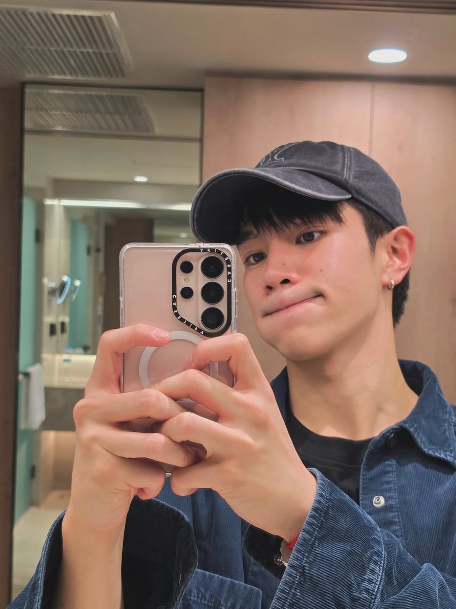 O4folder's tweet photo. 진짜로 개귀엽게 생김 …. https://t.co/FR7EGbH6cu