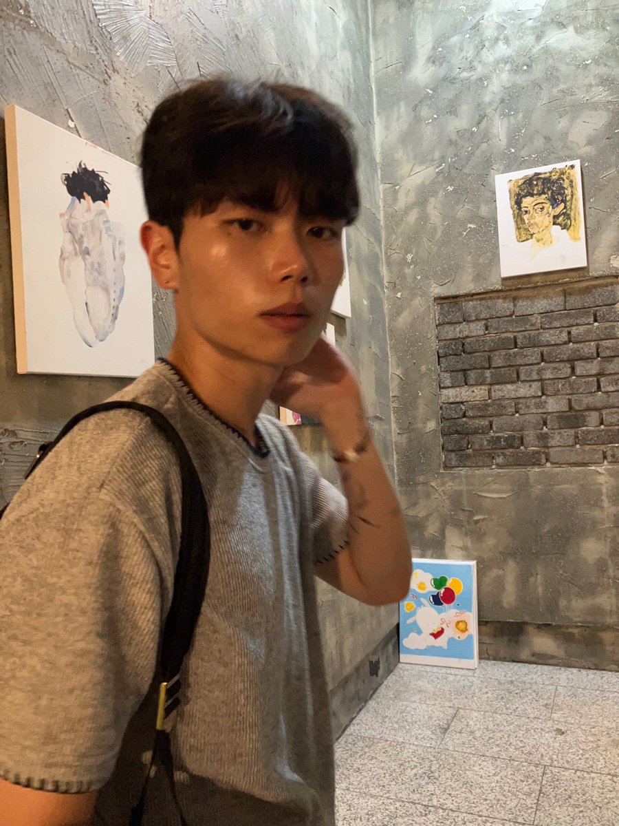 Endgt1111's tweet photo. #게친소 
7월 13일은 아니지만 오늘도 나이스 데이 입니다 https://t.co/l97PqRN03J