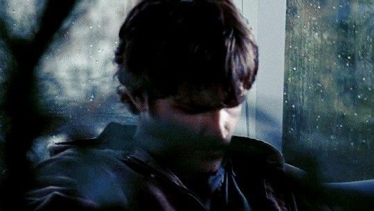 vndeadoll's tweet photo. obsessed with partially faceless sam photos. somehow it always feels like a nod to the fallen angel https://t.co/xU2TxcAeVd