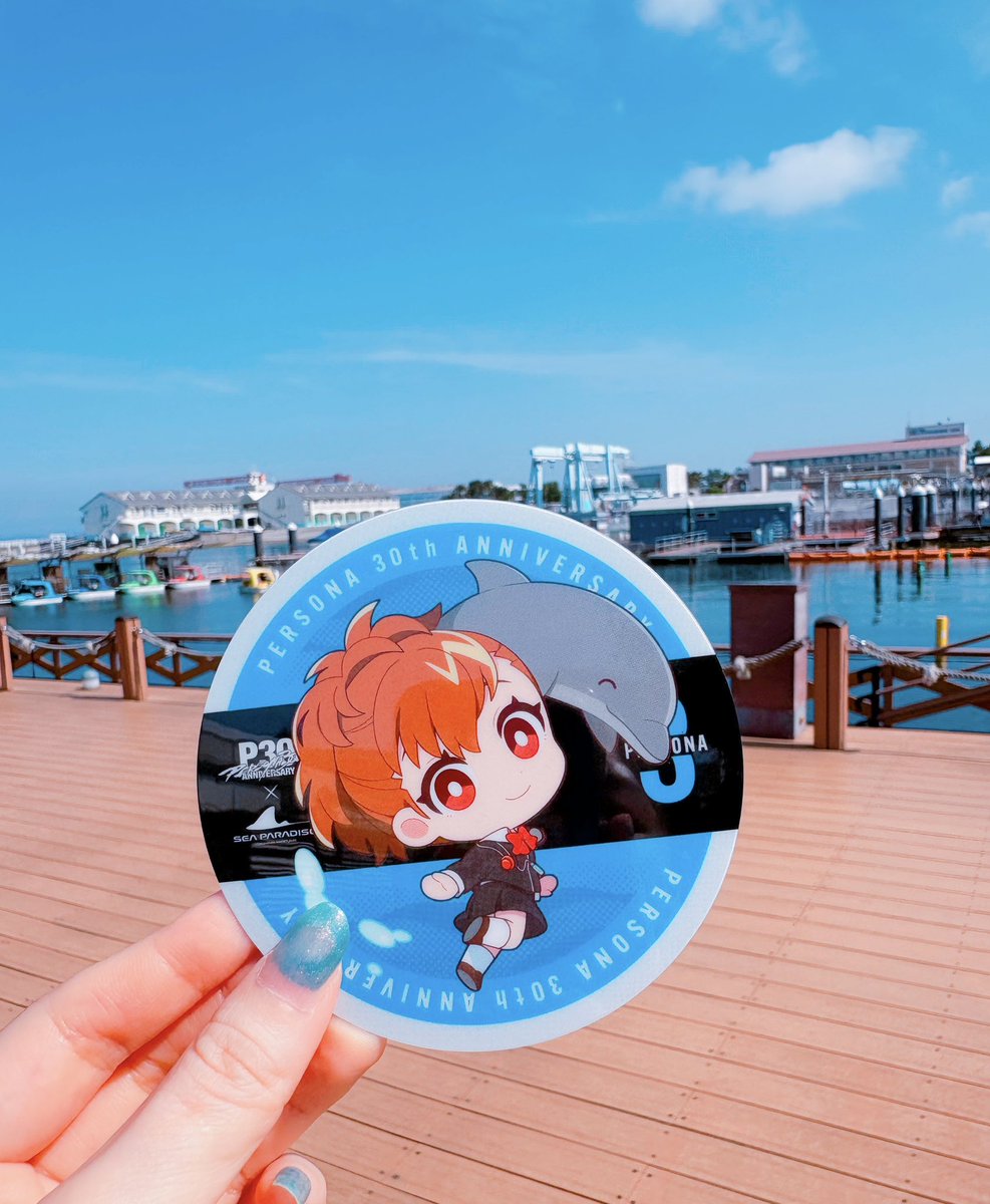uj_tau's tweet photo. シーパラ3回目の正直でやっとハム子引けた…(⸝⸝⸝◜ ◝⸝⸝⸝)かわいすぎる！がんばってよかった…！
お譲りいただいたアクスタも嬉しくていっぱい写真撮りました♡
青い空と海と推し！最高！シーパラありがとう〜✨ https://t.co/66BIqgoymZ