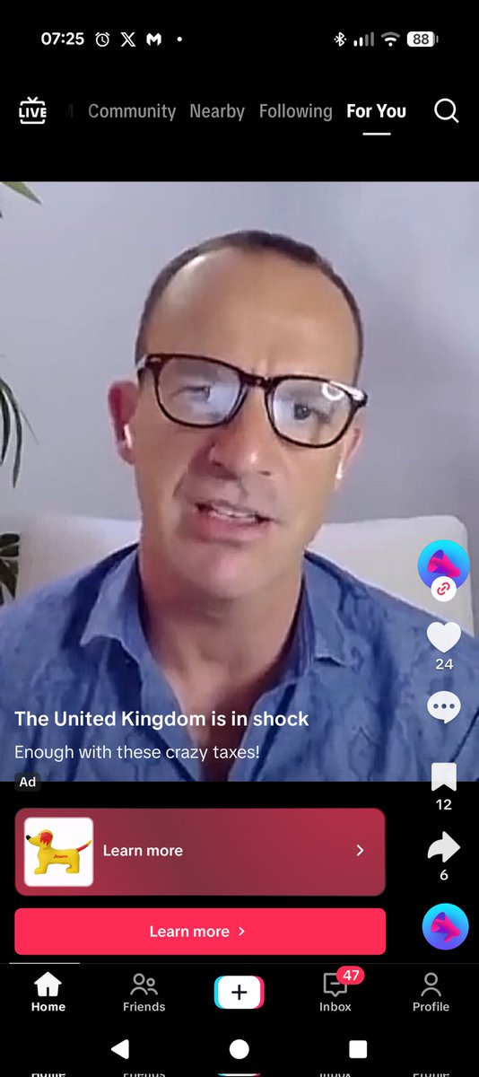 ChriThor's tweet photo. @MartinSLewis Another ai add scam and couldn't find a way to report it on TikTok, which is ridiculous. Link went to here: https://t.co/TUYi86M4OY https://t.co/E3QGIJ9Ohj