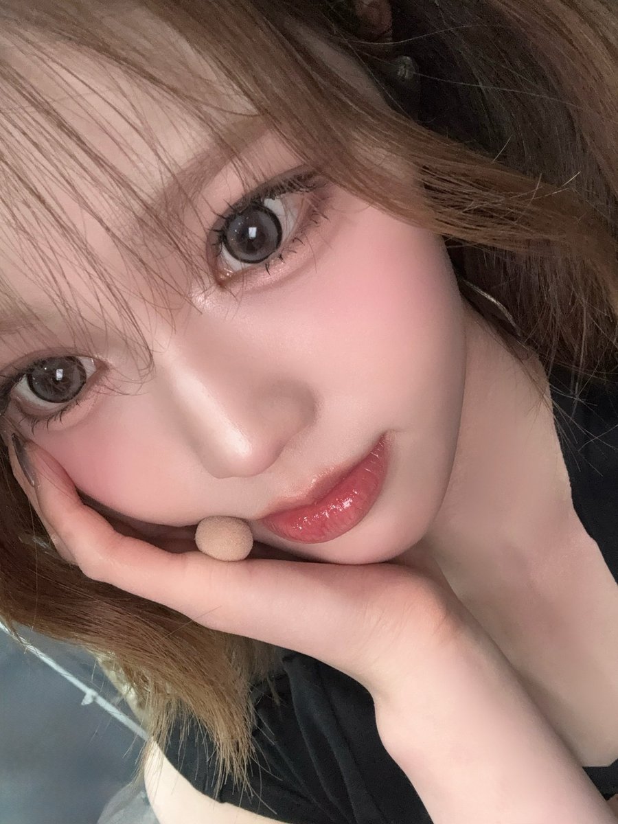 iwalysaebi's tweet photo. 260715 💭 bbichat #정세비 

🐰: today is chobok
🐰: let’s eat a hearty meal of samgyetang todayyy
🐰: you didn’t knowww?
🐰: it’s okay
🐰: i’ll take care of you forever
🐰: i ate a hearty meal of beef ㅎㅎ
🐰: i miss you y/n
🐰: woah the fansign results come out at 3? 🥹
🐰: i’m nervous
🐰: i miss you so much i want to do a fansign every single day
🐰: *photo* today’s super pretty daughter pics
🐰: pretty~??