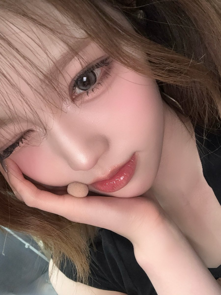 iwalysaebi's tweet photo. 260715 💭 bbichat #정세비 

🐰: today is chobok
🐰: let’s eat a hearty meal of samgyetang todayyy
🐰: you didn’t knowww?
🐰: it’s okay
🐰: i’ll take care of you forever
🐰: i ate a hearty meal of beef ㅎㅎ
🐰: i miss you y/n
🐰: woah the fansign results come out at 3? 🥹
🐰: i’m nervous
🐰: i miss you so much i want to do a fansign every single day
🐰: *photo* today’s super pretty daughter pics
🐰: pretty~??