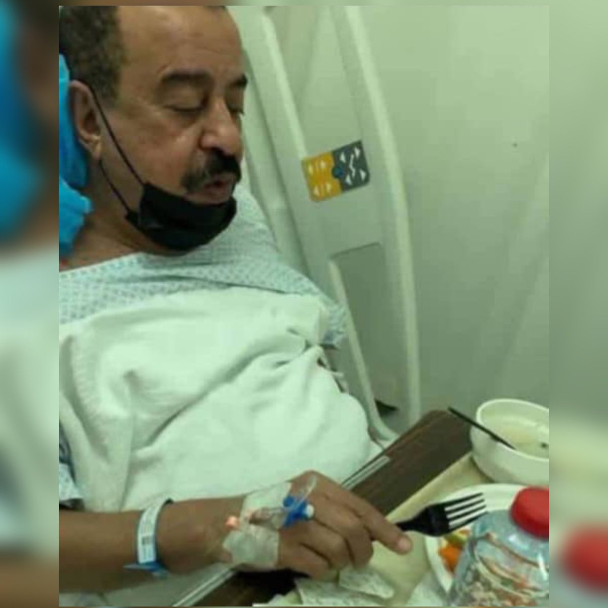salehabuaudal's tweet photo. مصادر جنوبية: تدهور الحالة الصحية للواء احمد سعيد بن بريك، وأسرته تناشد الأمم المتحدة الضغط على السعودية للسماح له بالسفر لتلقي العلاج.
يذكر ان الرياض رفضت السماح له المشاركة في تشييع شقيقه الذي توفي الشهر الماضي في القاهرة.

#صالح_أبوعوذل https://t.co/3NkRKrae0J