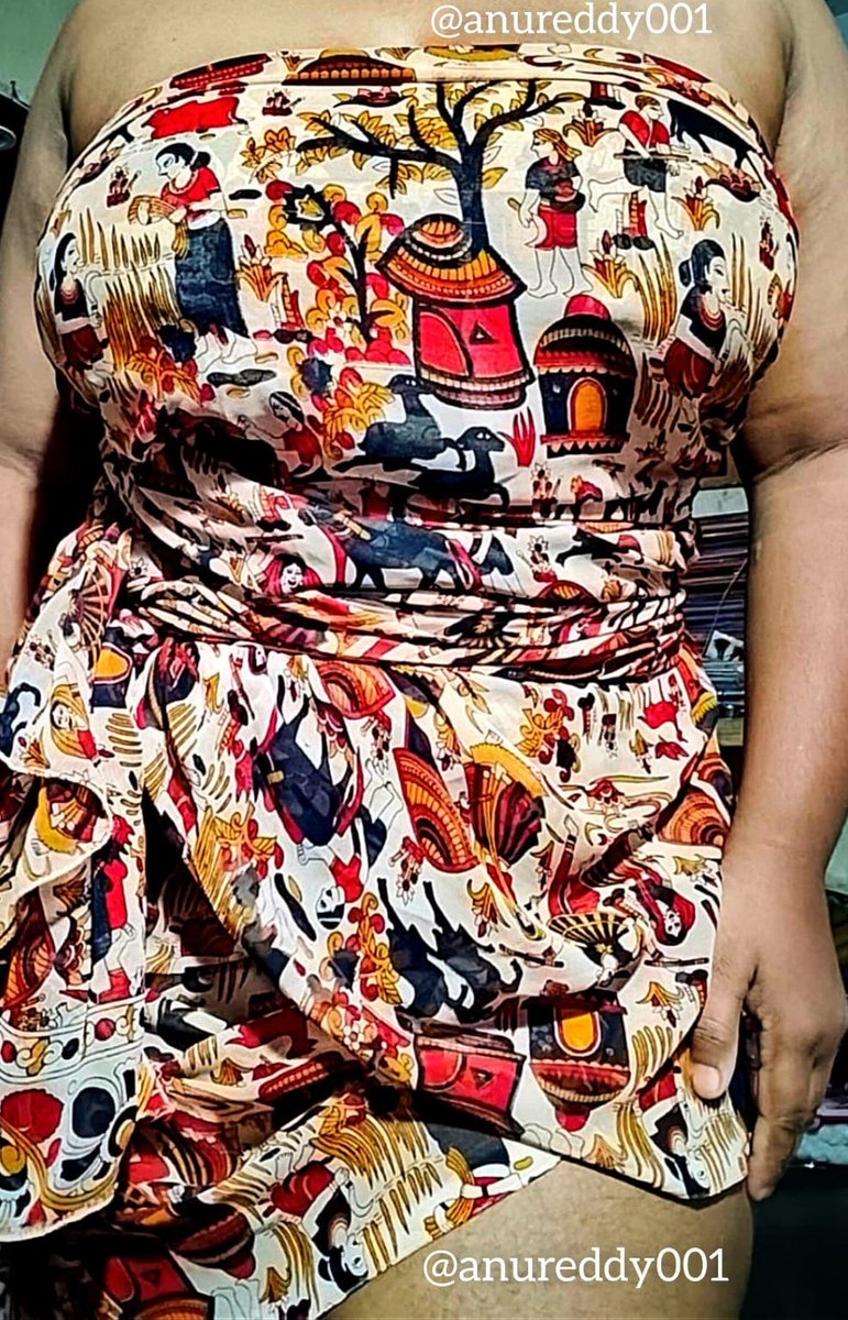 anureddy001's tweet photo. Right or left 🌶️🔥?????
If u like right repost 
If u like left like it 😁 https://t.co/bBpIhKzHI4