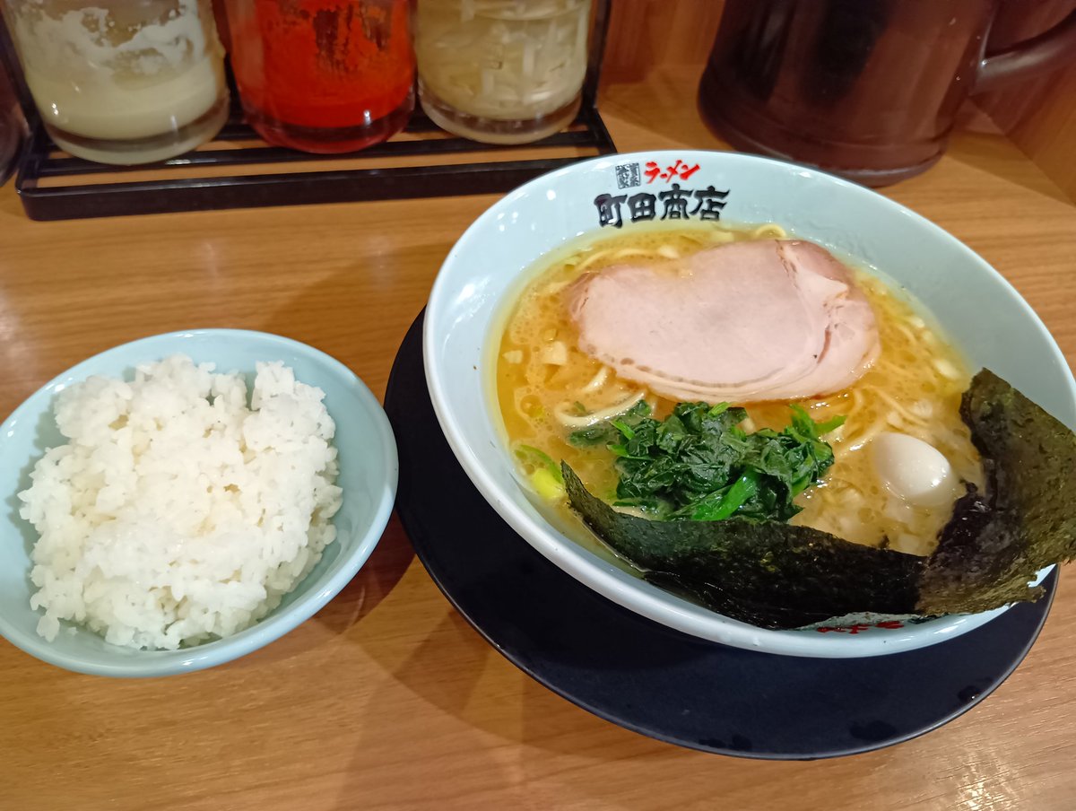 morimorinomorio's tweet photo. 町田商店見つけたら
まぁ、そうなるわな

#情熱スリー https://t.co/WCFI7gyDY5