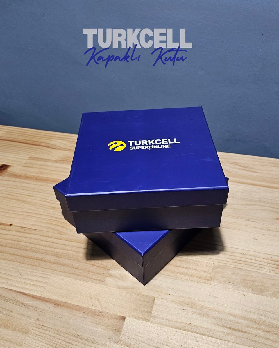 MaviruzBasim's tweet photo. Turkcell Kapaklı Kutu 

#kapaklıkutu #taslamalıkutu #mukavvasıvamalıkutu #promosyonkutu #MavirüzBasım https://t.co/vPHODJau1g