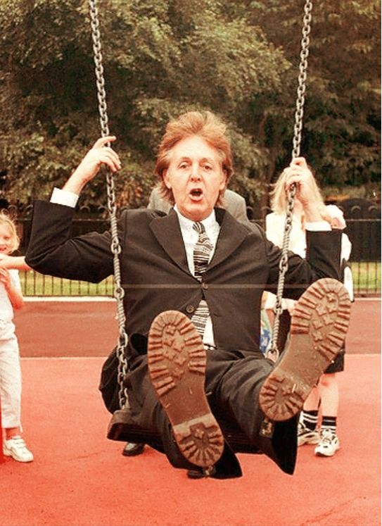 beatletwt's tweet photo. you're too old for that paul🤣🤣🤣🤣 silly boy🤣🤣🤣 https://t.co/pea5IRcmYi