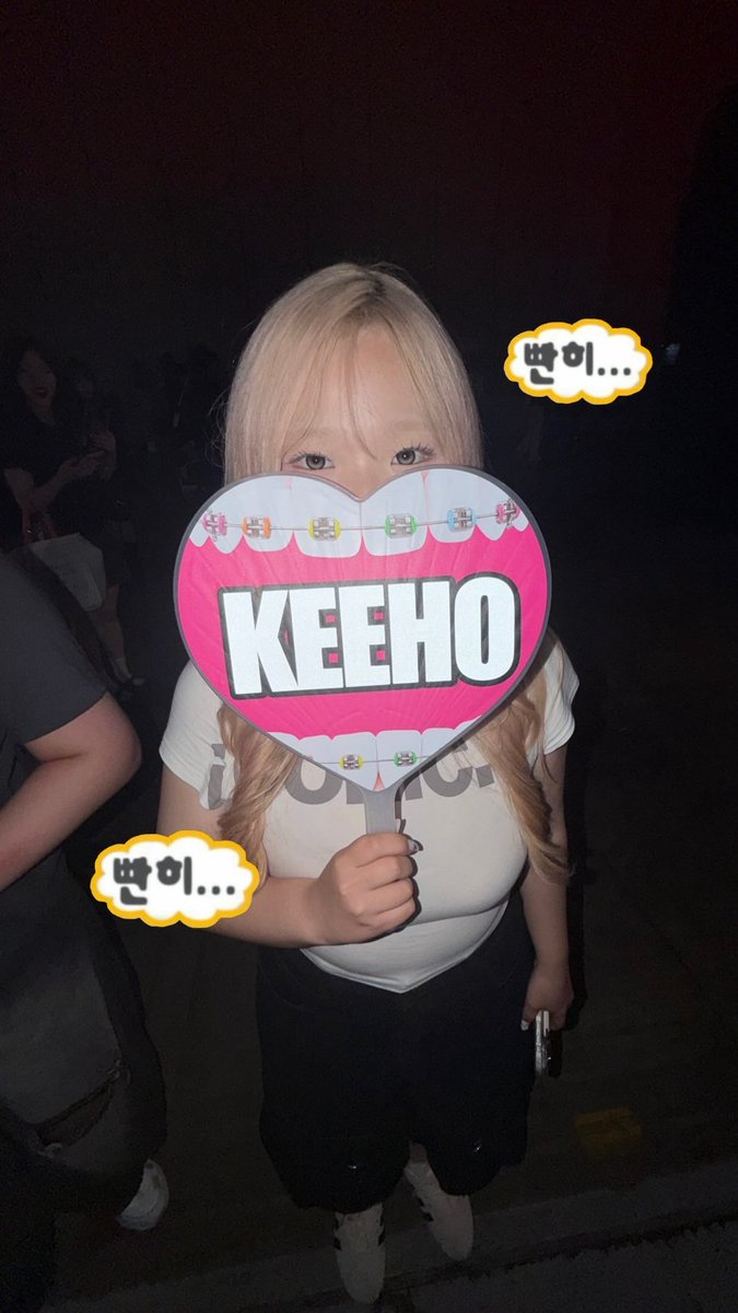 xoxokees's tweet photo. 냐루루룽 https://t.co/nWavJItcAU