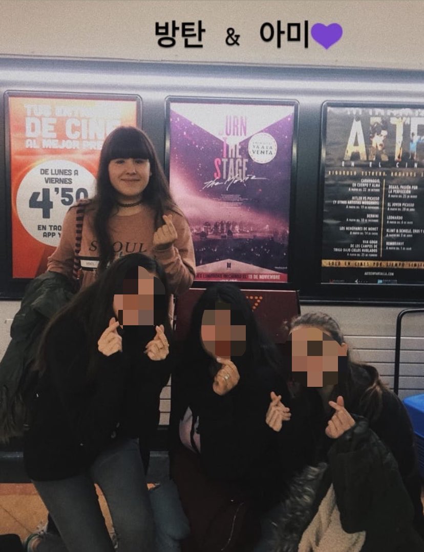 laura🦇 saw bangtan! x2 tweet media