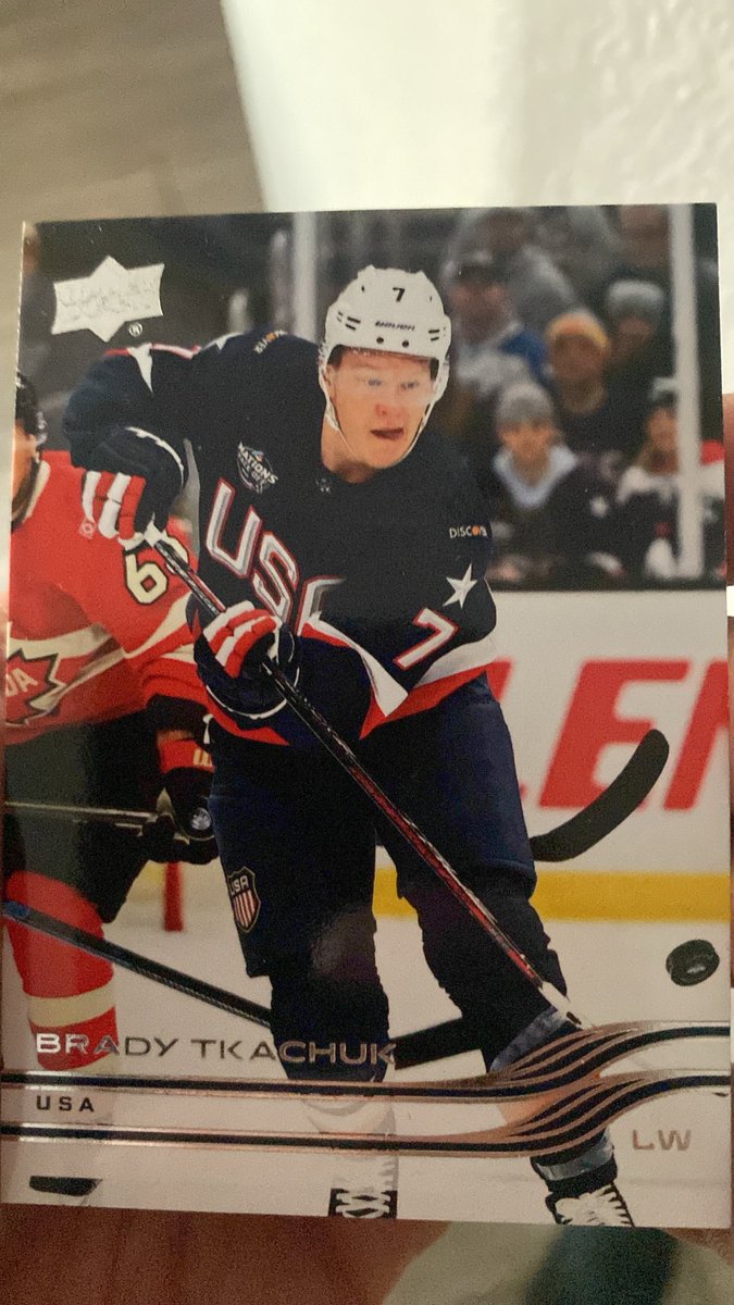 RatPissSports's tweet photo. What a card I pulled today! #usa #tkachuck #usa #upperdeck https://t.co/9wu3sE112w
