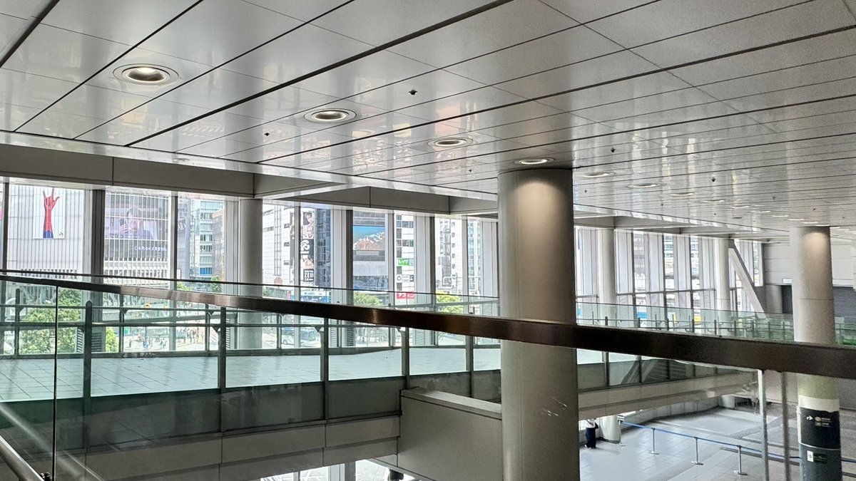 RihitoPs's tweet photo. レポート提出だけでわざわざ東京出たからついでに聖地巡礼
雰囲気感じれて良いね https://t.co/vRSQr4r5Yt