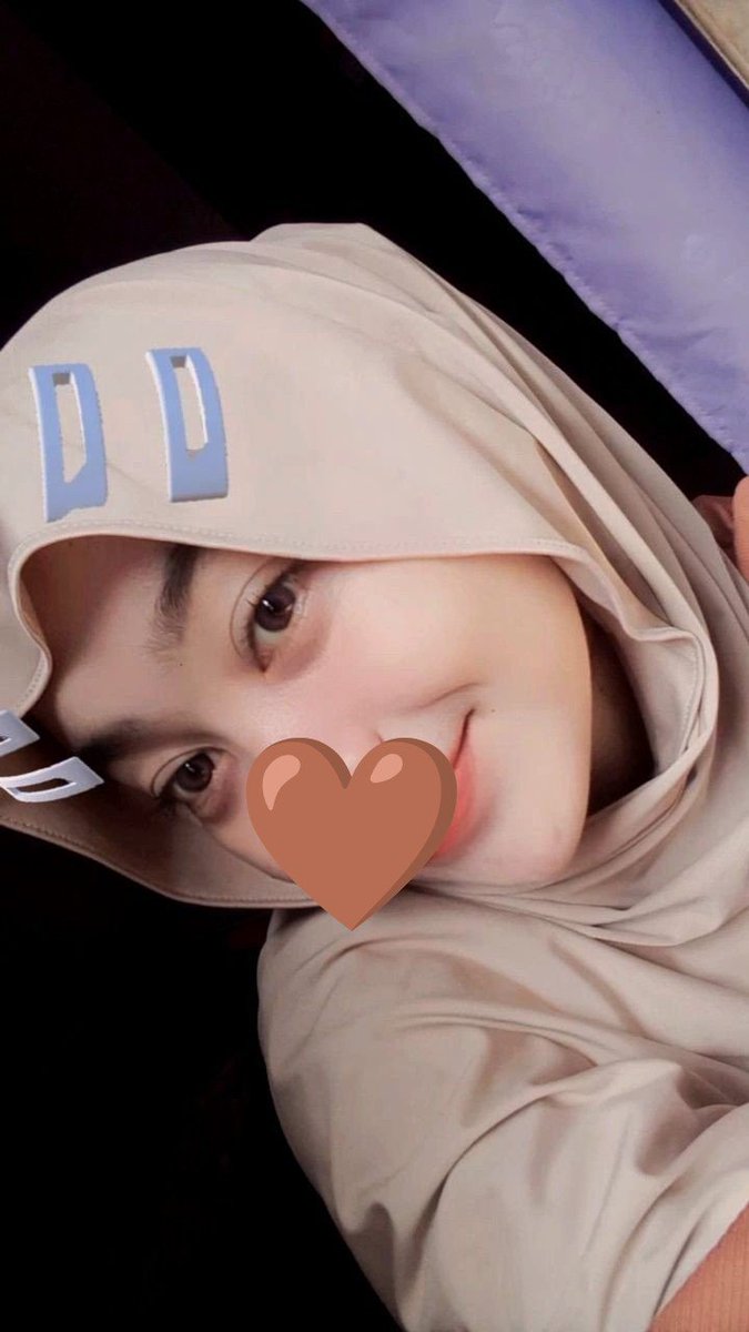 Asny🏠🧕 tweet media