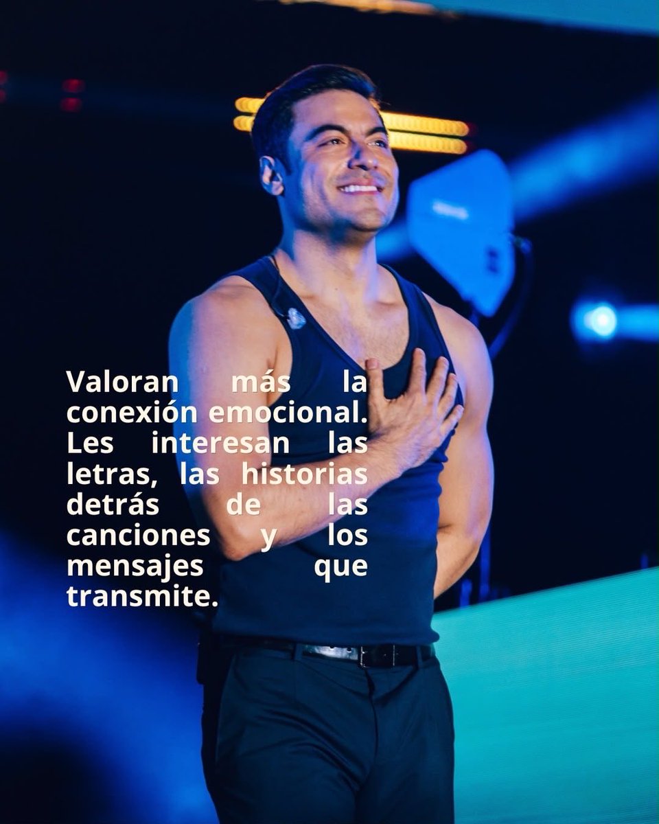 solotu_cr's tweet photo. 💙🇨🇷 Así son nuestras y nuestros Riveristas 🖤
APASIONADISIMOOOOS, los mejores siempre.@_CarlosRivera @riveristashq @WestWoodEntt @ClubSoloTu @mikenoriega @sonymusicca https://t.co/2Qo8an0ws7